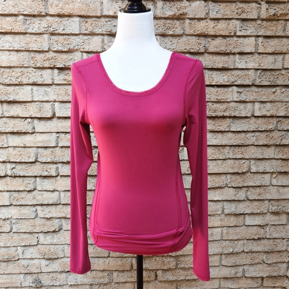 Lululemon scoop neck/back long sleeve shirt